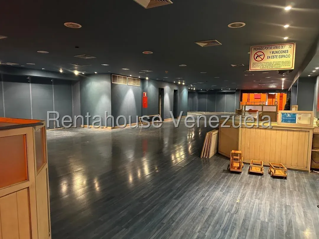 Local Comercial En Venta En La Av Bella Vista - 3