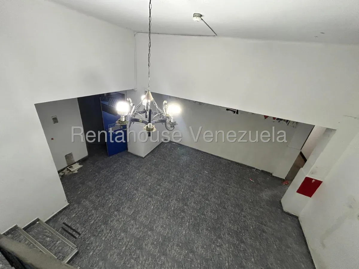Edificio Comercial En Venta En El Sector Paraíso  - 7