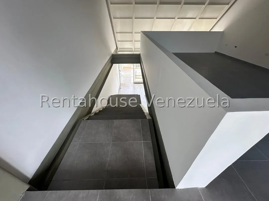 Local Comercial En Alquiler En Zapara - 16