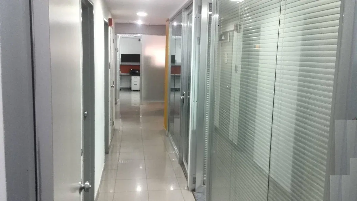 Oficinas En Venta En La Av Bella Vista  - 13