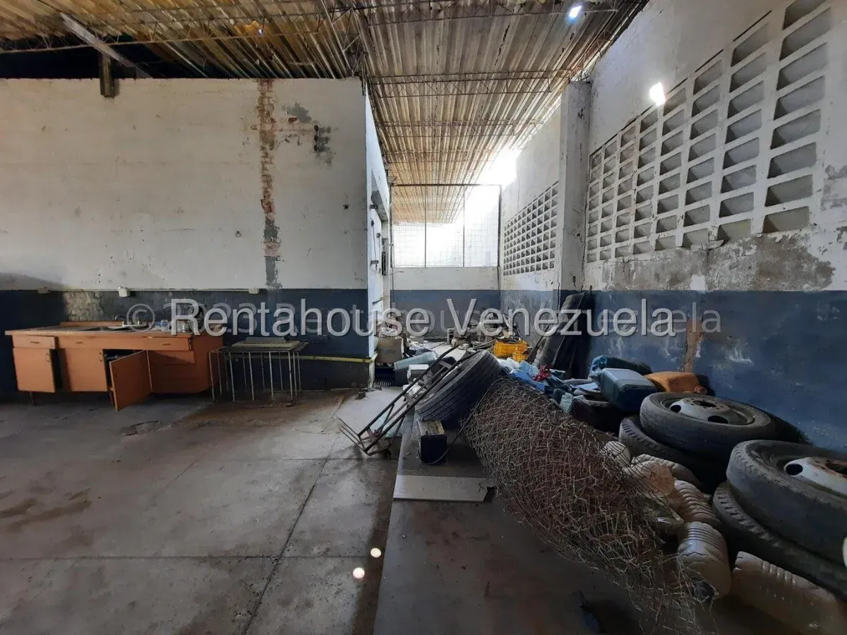 Galpón En Venta En La Av Milagro Norte  - 18