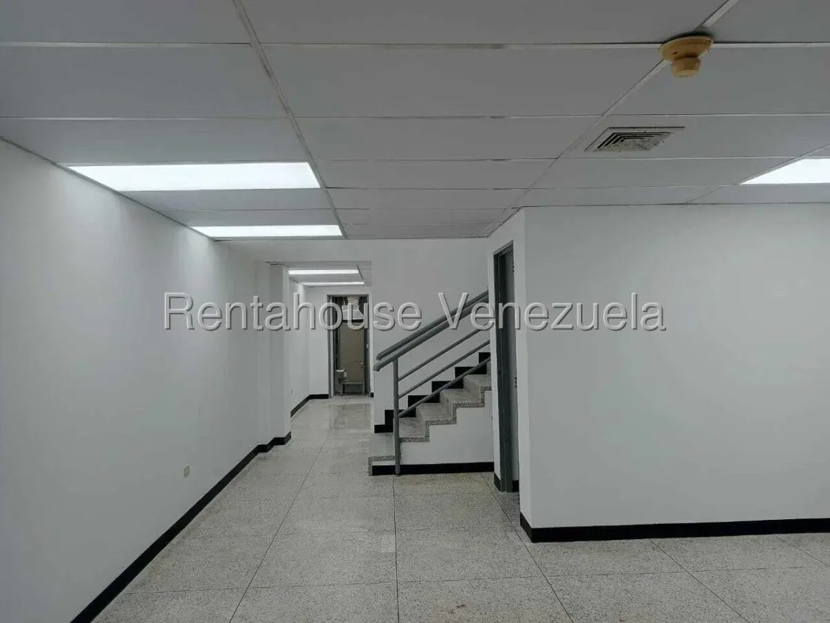 Local Comercial En Alquiler En 5 de Julio