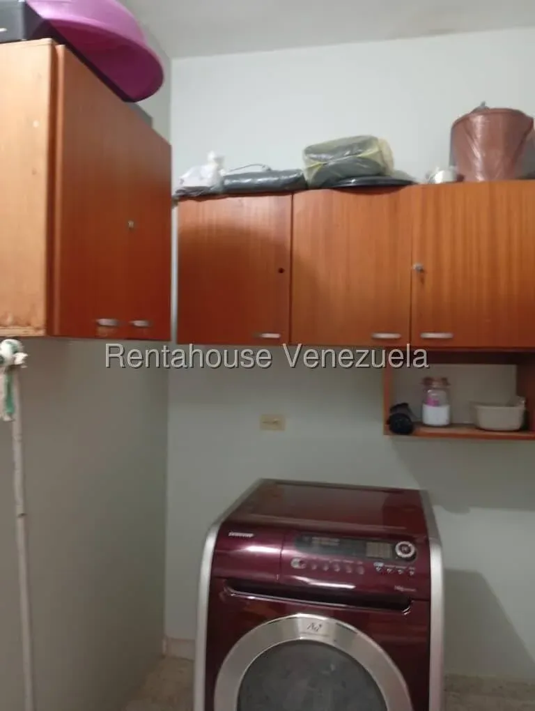 Casa Comercial En Venta En Pomona - 15