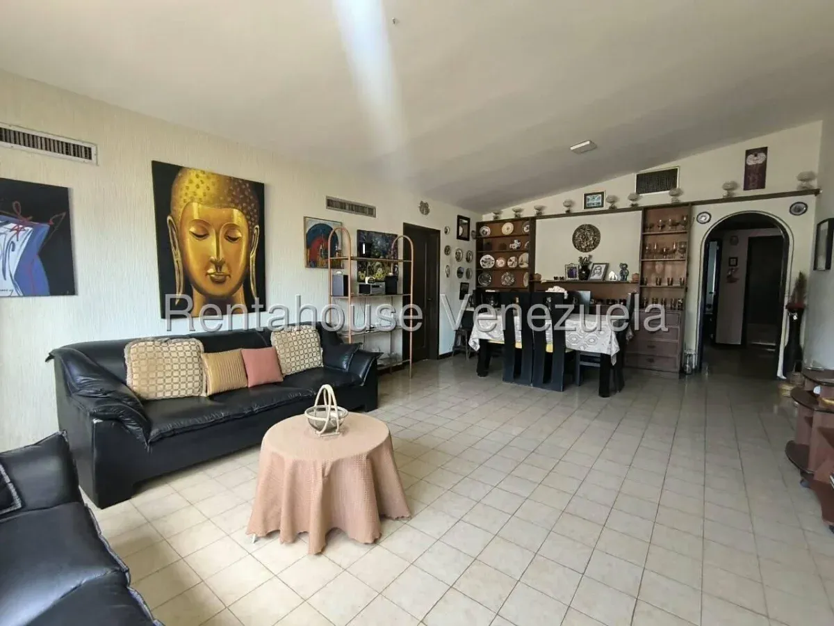 Casa Para Remodelar En Venta En El Pilar - 3