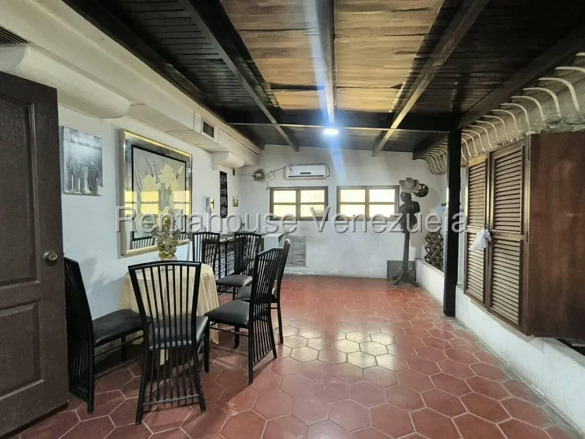 Casa Para Remodelar En Venta En El Pilar - 5
