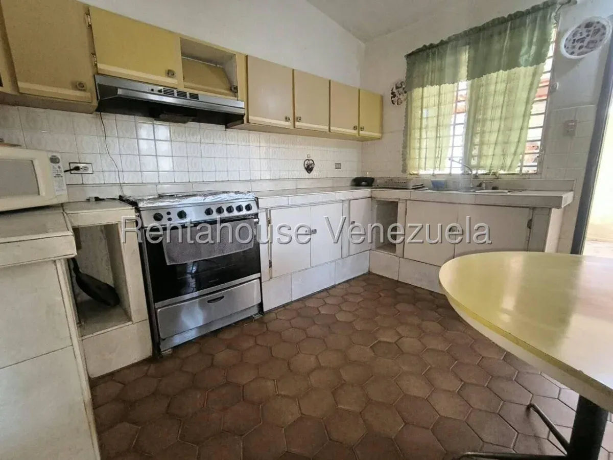 Casa Para Remodelar En Venta En El Pilar - 6