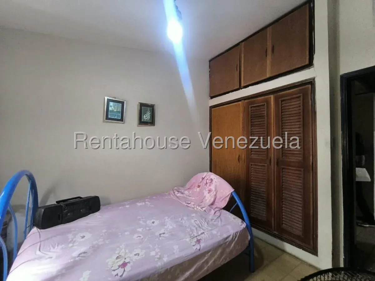 Casa Para Remodelar En Venta En El Pilar - 10