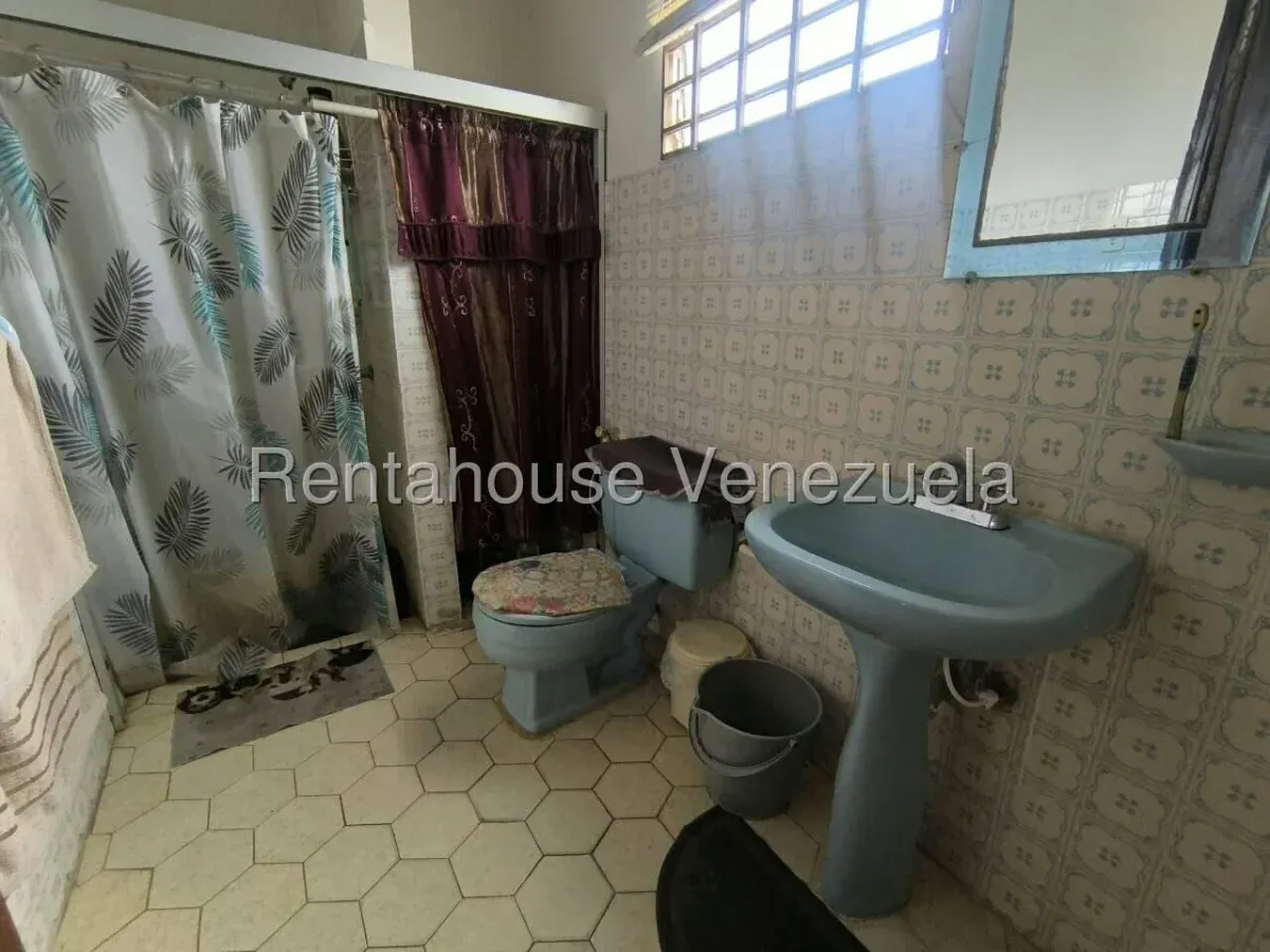 Casa Para Remodelar En Venta En El Pilar - 11
