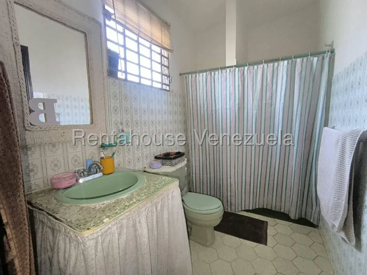 Casa Para Remodelar En Venta En El Pilar - 13