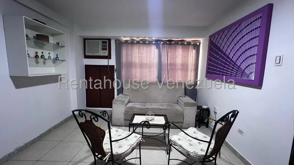 Apartamento Tipo Estudio En Alquiler En El Sector Tierra Negra 