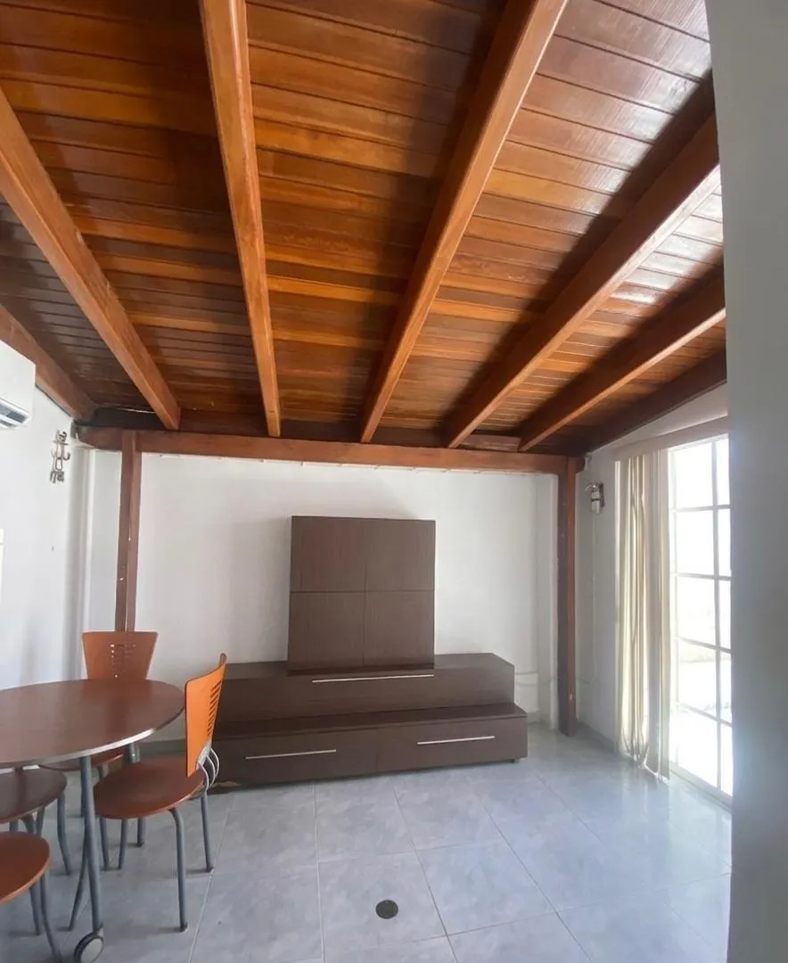 Casa Impecable en Valle Hermoso - Lista para Habitar - 5