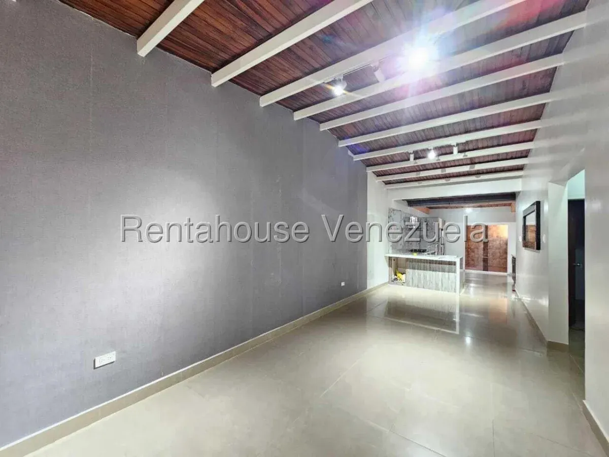 Casa en Venta Urb. Villas del Centro, La Morita I, Maracay - 2