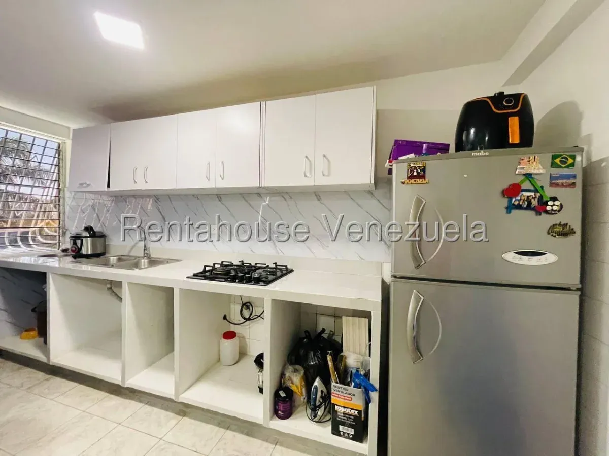 Hermoso Apartamento en Venta Res. Turmero Calle Camilo Torres, Turmero, Edo. Aragua - 6