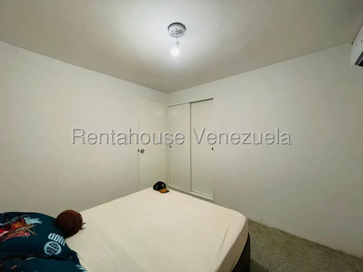 Hermoso Apartamento en Venta Res. Turmero Calle Camilo Torres, Turmero, Edo. Aragua - 10