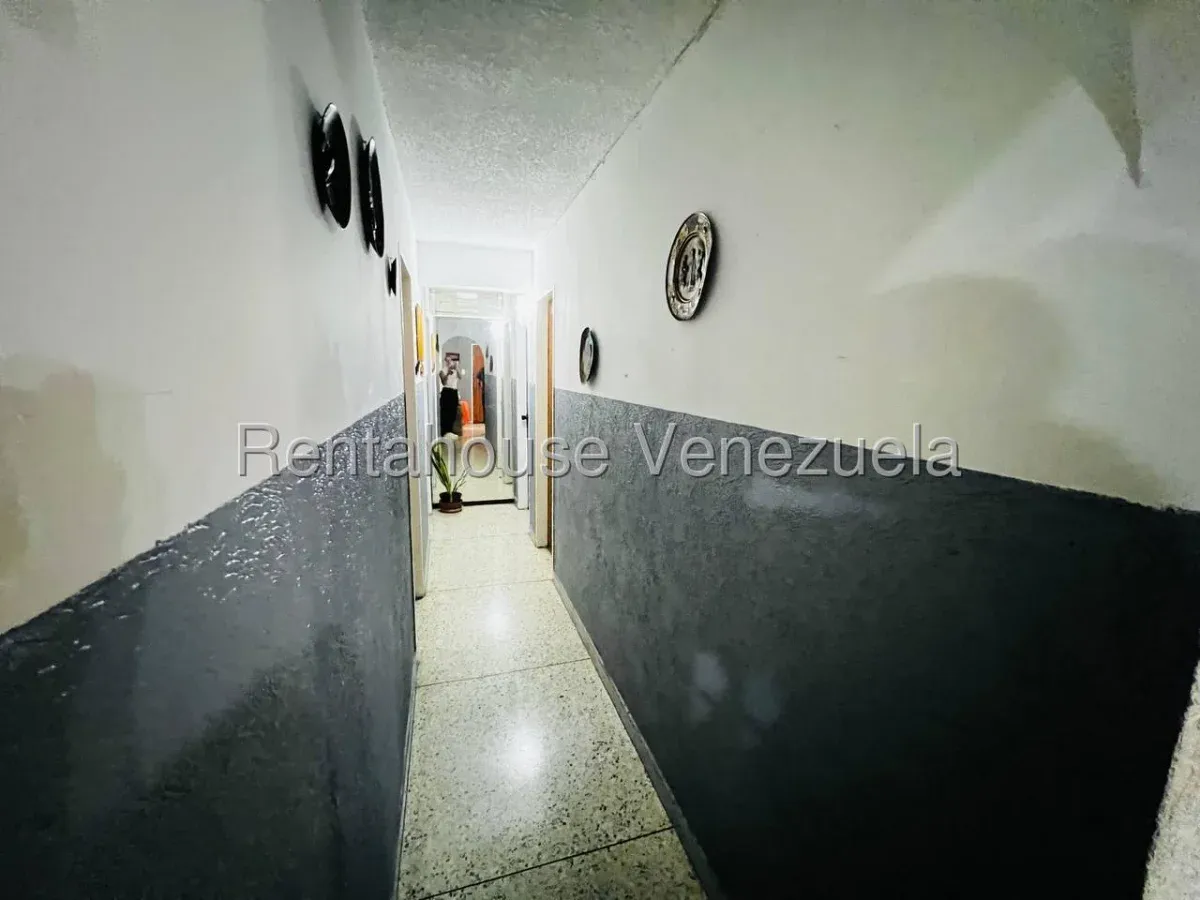 Cómodo Apartamento en Venta Urb. Fundación Mendoza II, Maracay - 10