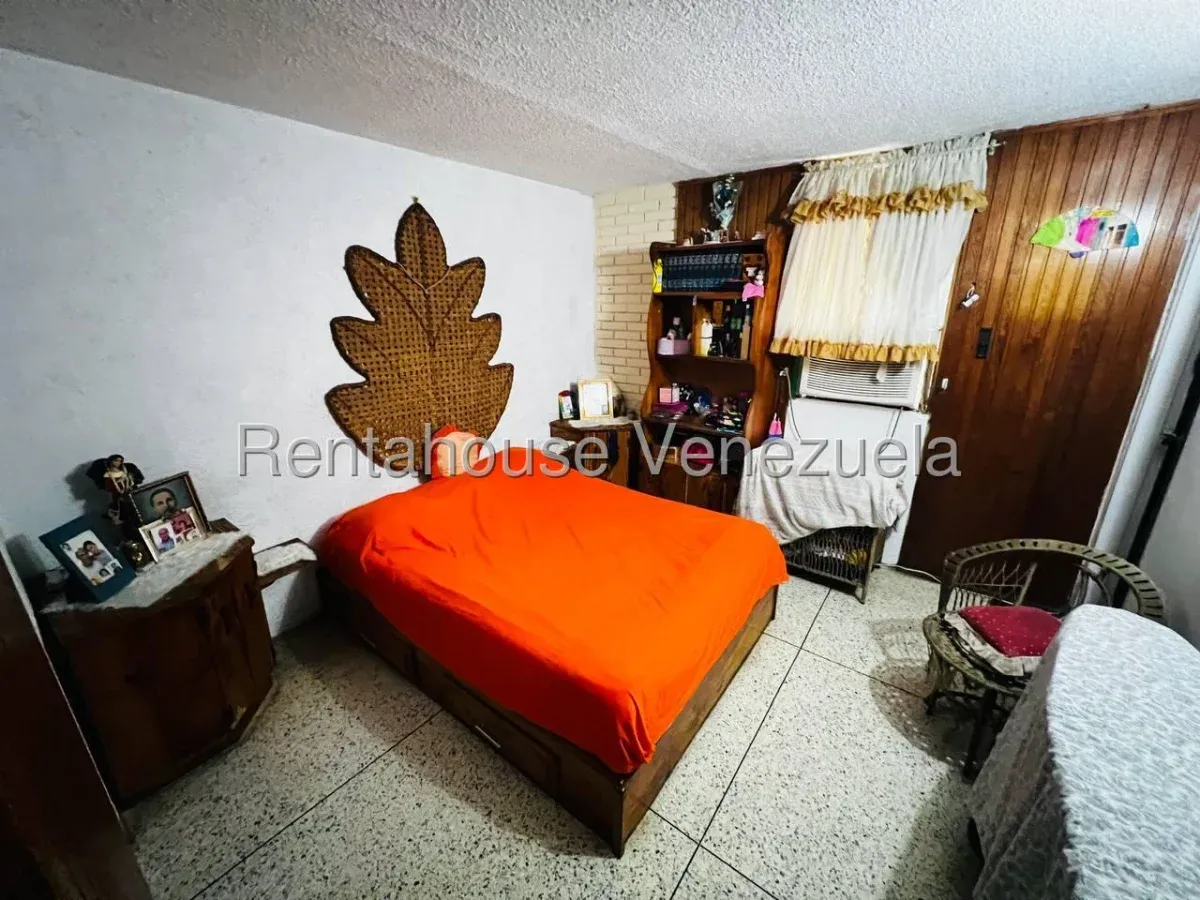Cómodo Apartamento en Venta Urb. Fundación Mendoza II, Maracay - 14
