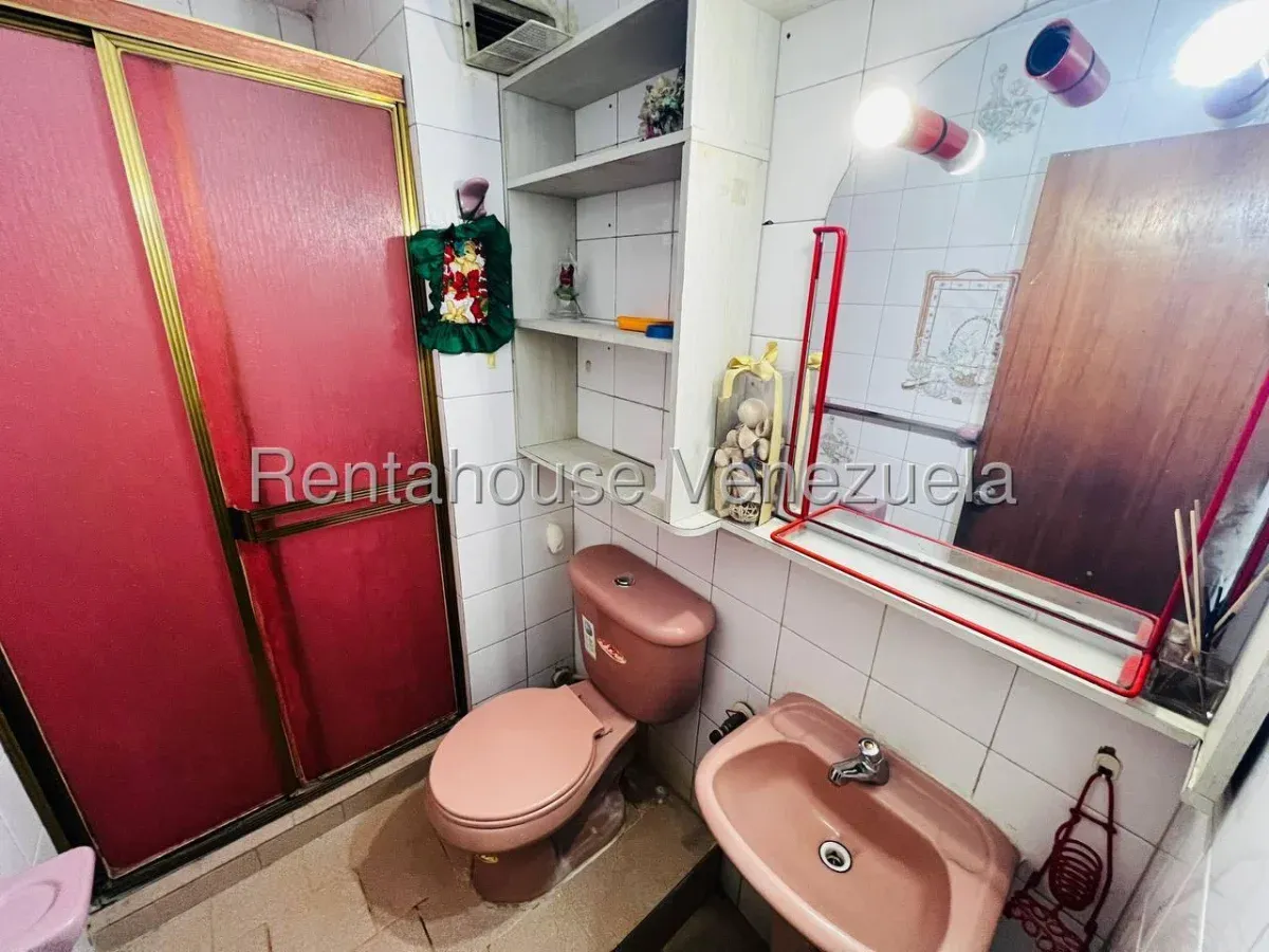 Cómodo Apartamento en Venta Urb. Fundación Mendoza II, Maracay - 15