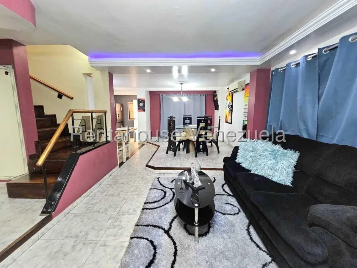 Casa en Venta Residencia La Coromoto, Maracay, Edo. Aragua - 3