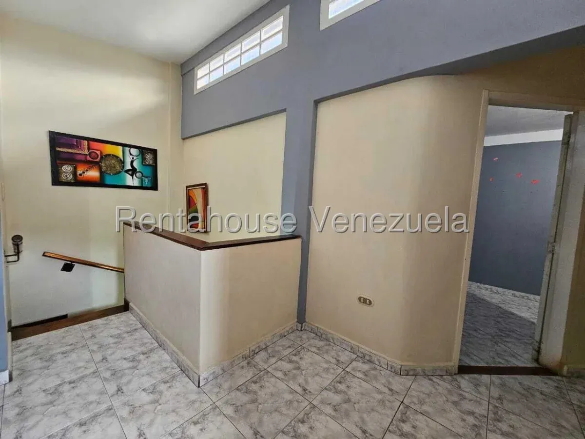 Casa en Venta Residencia La Coromoto, Maracay, Edo. Aragua - 11
