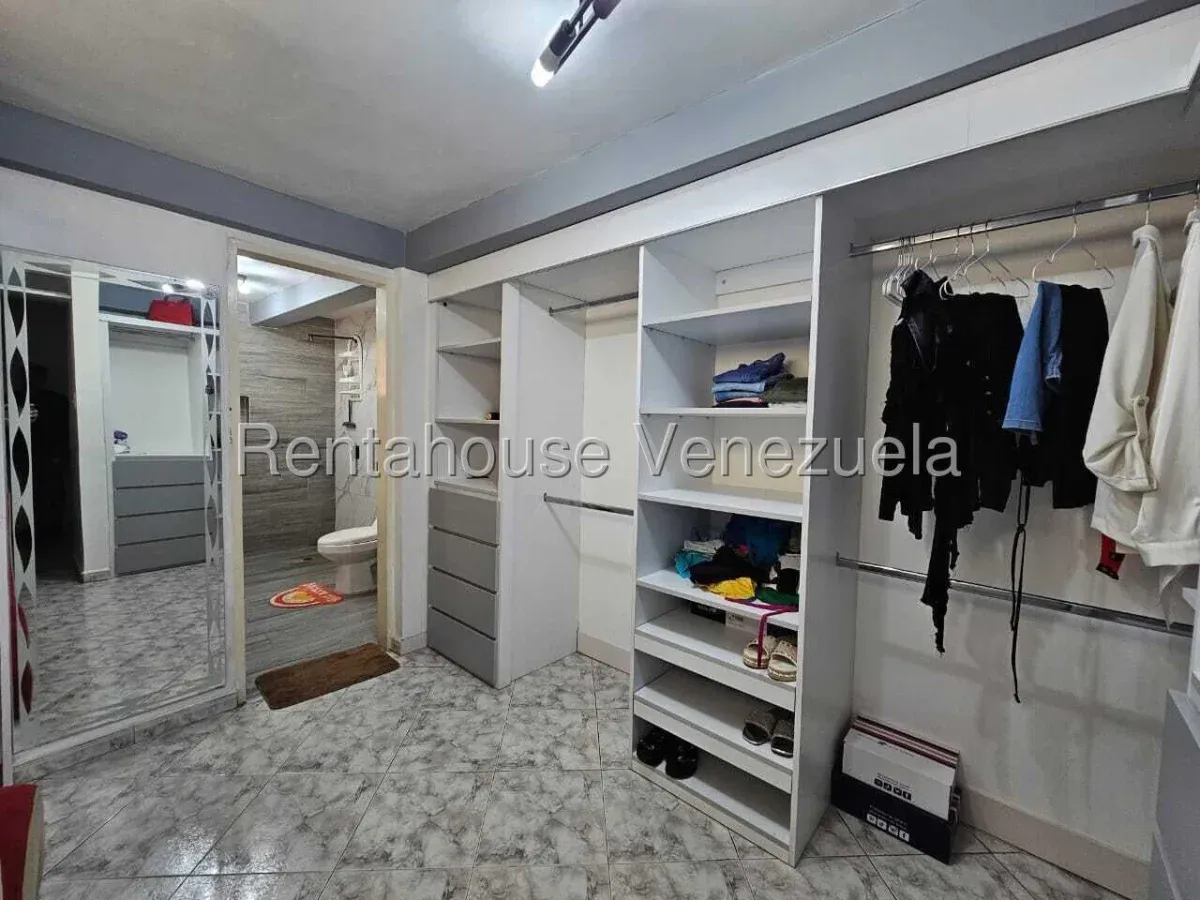 Casa en Venta Residencia La Coromoto, Maracay, Edo. Aragua - 15