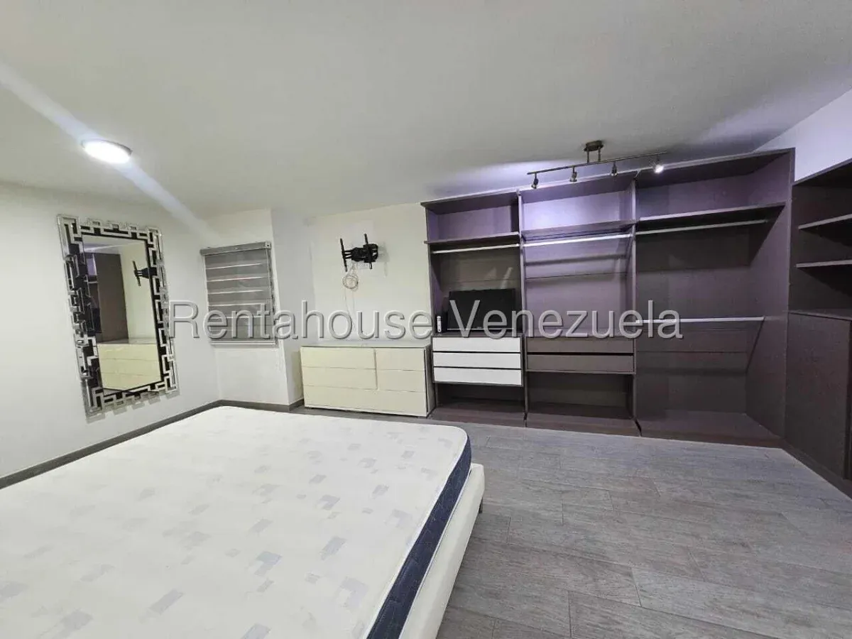 Apartamento en Venta Zona Norte de Maracay, Urb. San Isidro, Piso Bajo con Planta Eléctrica  - 15
