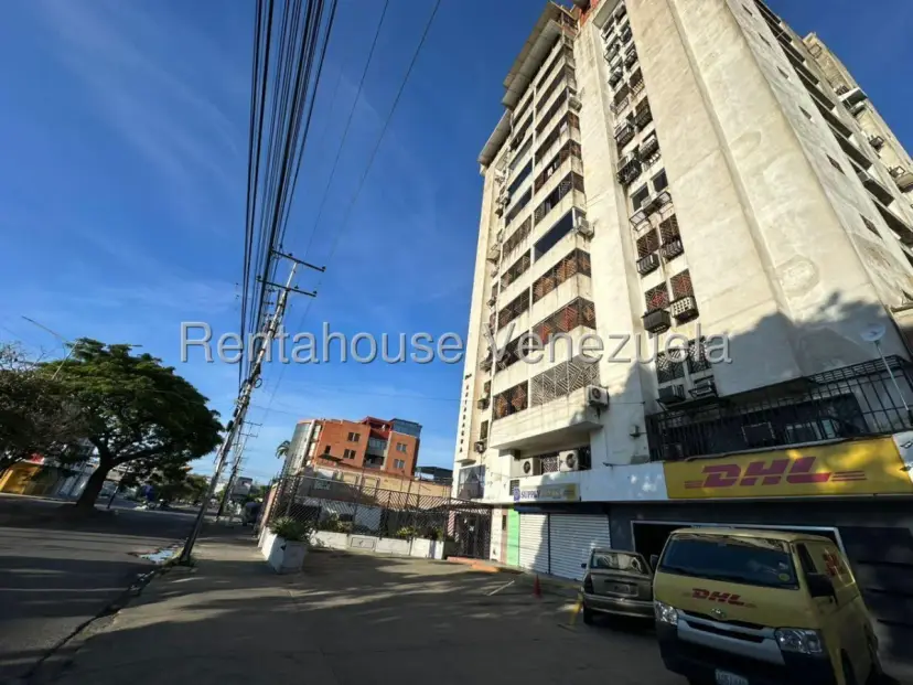 Cómodo Apartamento en Venta Calle Mariño Maracay