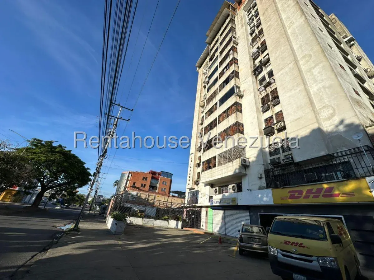 Cómodo Apartamento en Venta Calle Mariño Maracay