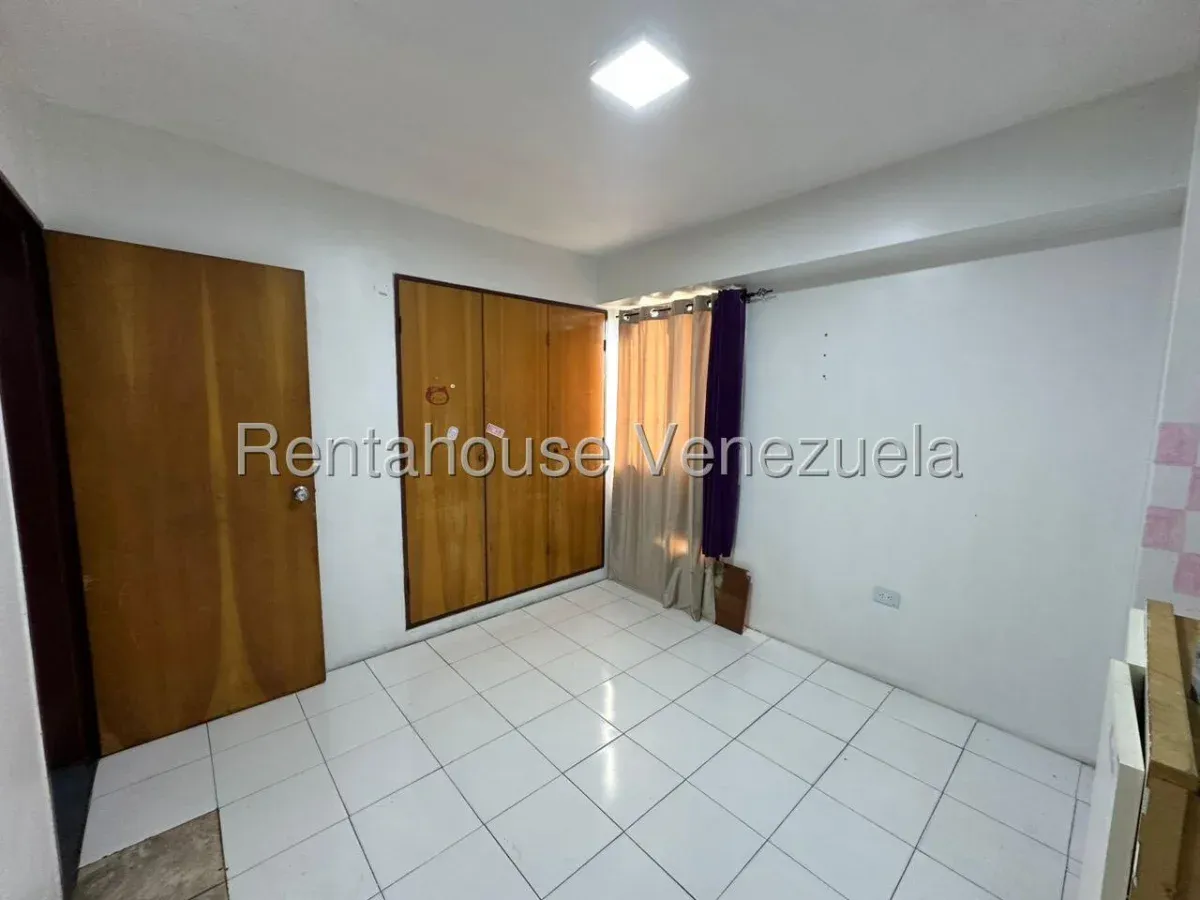 Cómodo Apartamento en Venta Calle Mariño Maracay - 10
