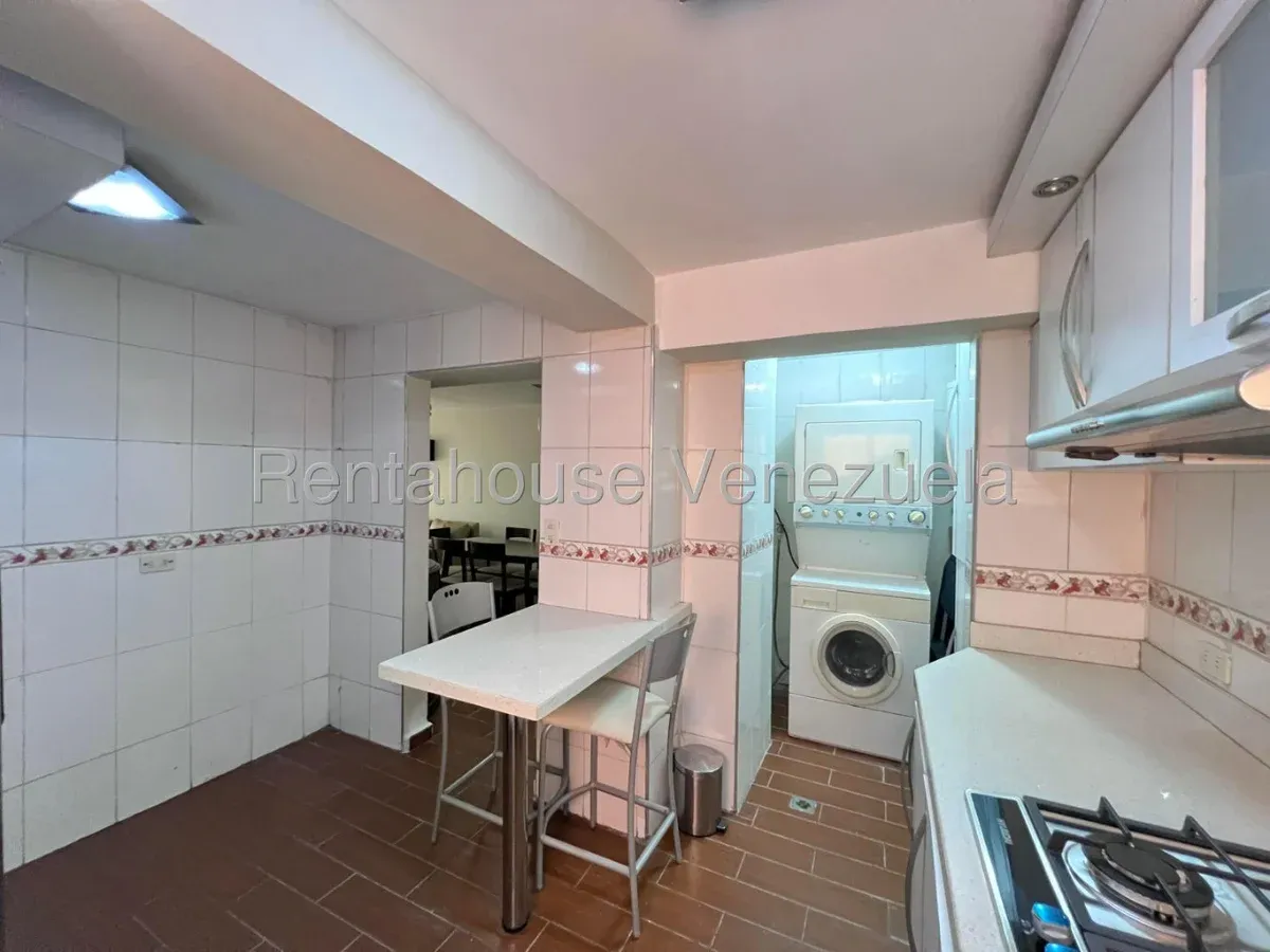 Exclusivo Apartamento en Alquiler Urb. Los Chaguaramos, Av. Fuerzas Aéreas Maracay - 10