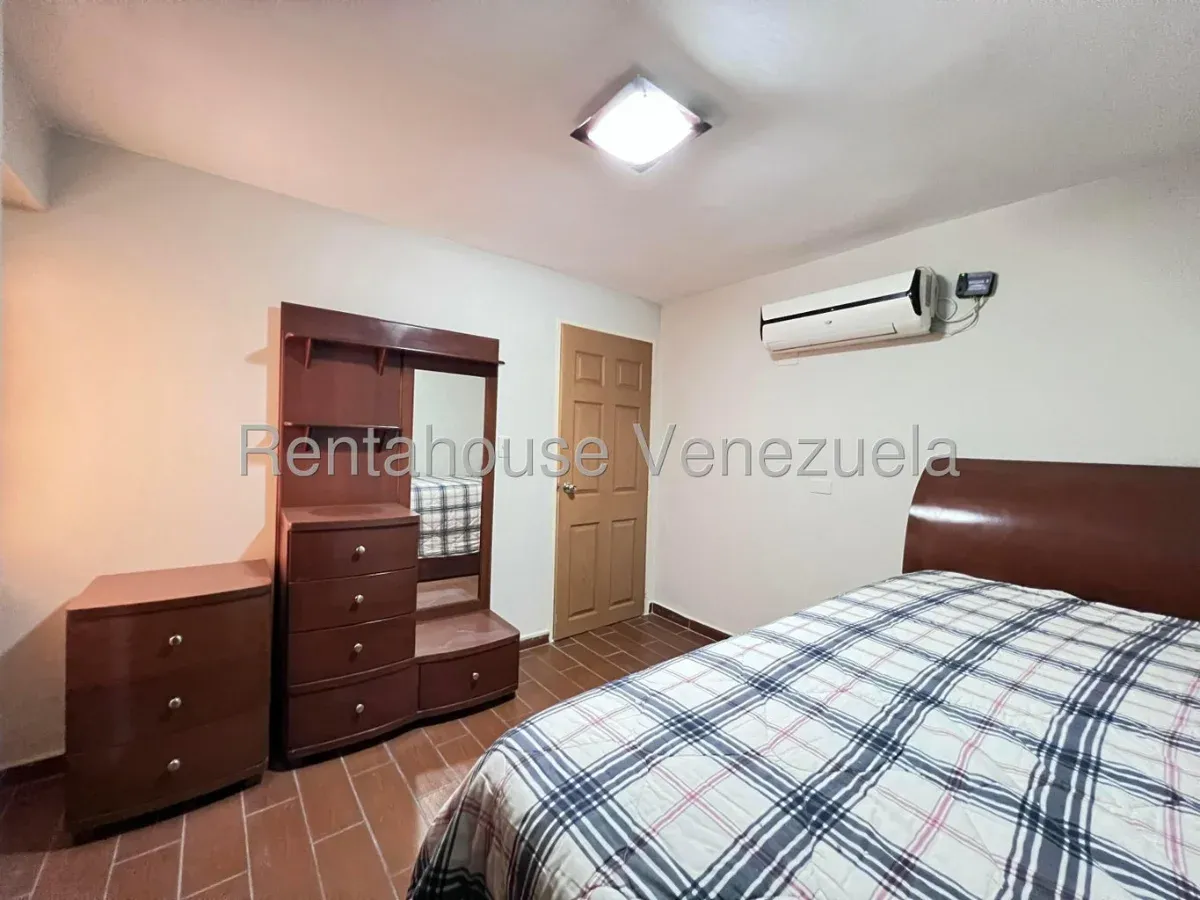 Exclusivo Apartamento en Alquiler Urb. Los Chaguaramos, Av. Fuerzas Aéreas Maracay - 15