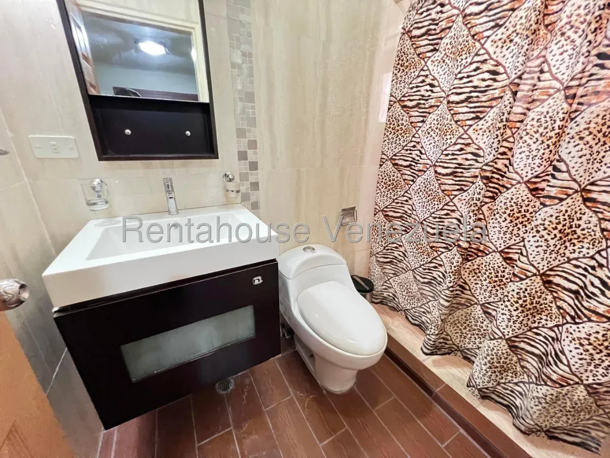 Exclusivo Apartamento en Alquiler Urb. Los Chaguaramos, Av. Fuerzas Aéreas Maracay - 18