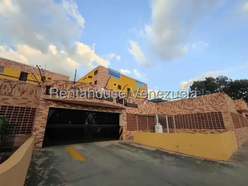 Hermoso Apartamento en Alquiler Conjunto Res Terrazas del LImon, Maracay