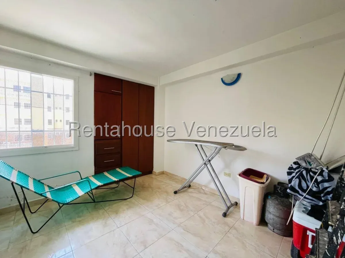 Apartamento en Alquiler Av. Intercomunal Turmero Maracay Conjunto Residencial Los Roques - 15