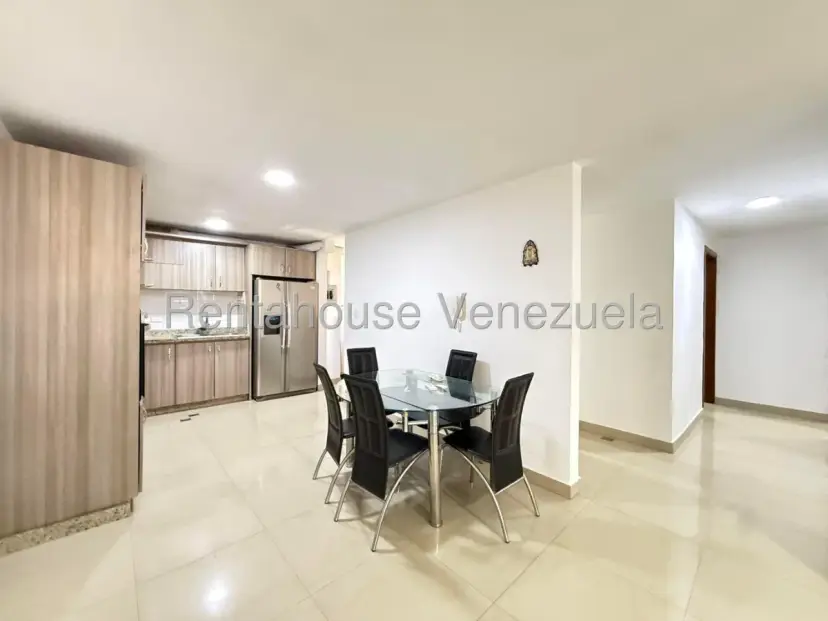 Hermoso Apartamento en Alquiler Urb. La Placera San Jacinto, Maracay