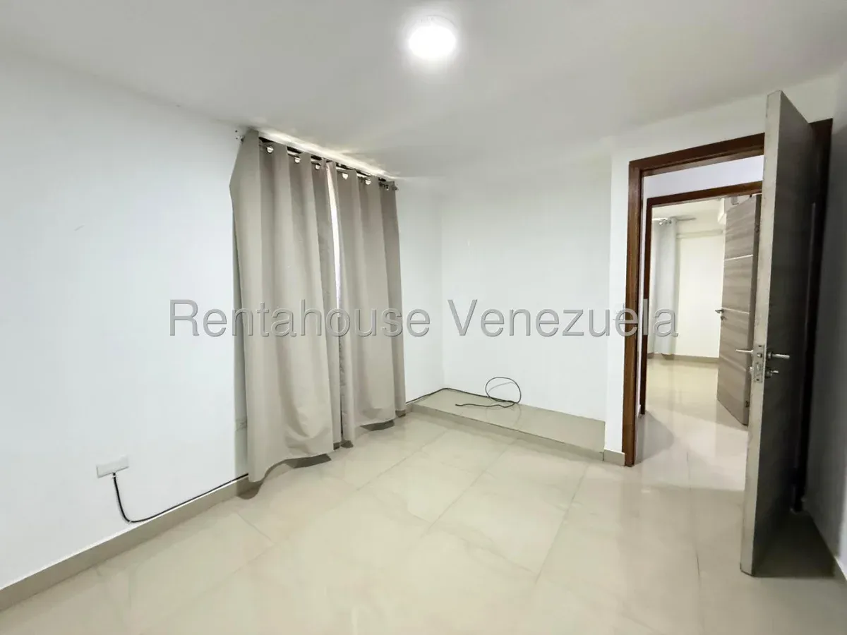 Hermoso Apartamento en Alquiler Urb. La Placera San Jacinto, Maracay - 10