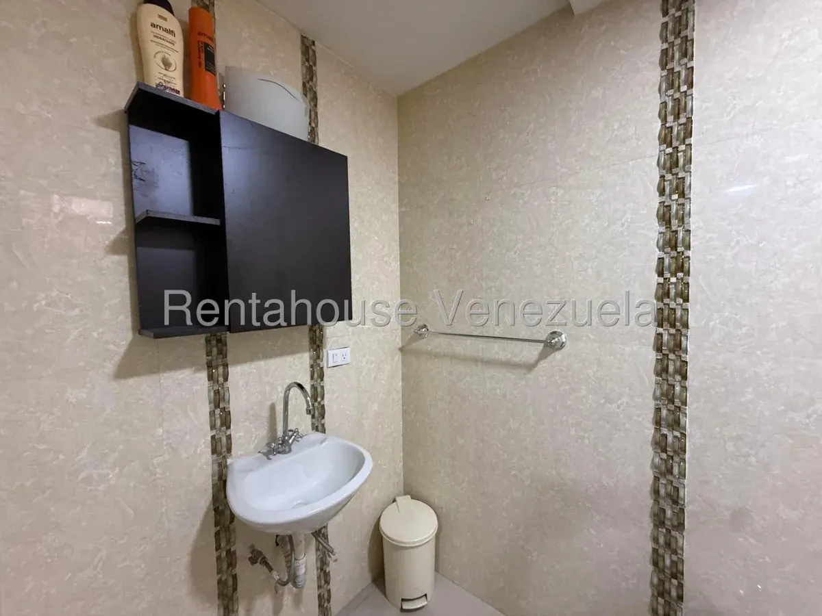 Hermoso Apartamento en Alquiler Urb. La Placera San Jacinto, Maracay - 11