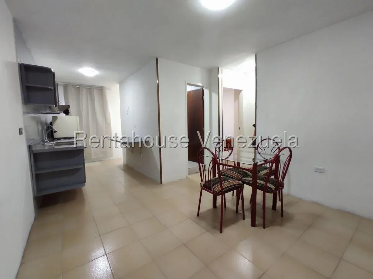 Hermoso Apartamento en Alquiler Urb. El LagoI, Los Samanes, Maracay - 3