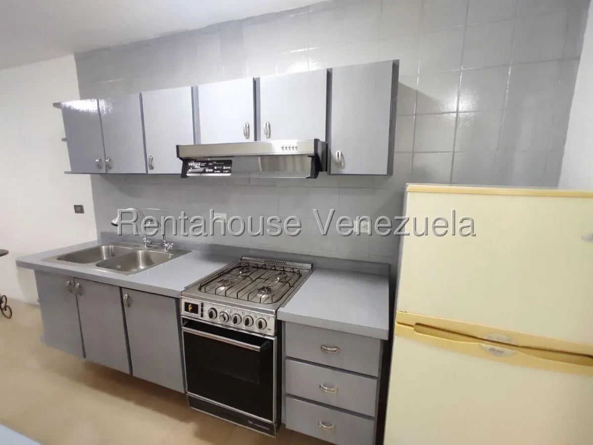 Hermoso Apartamento en Alquiler Urb. El LagoI, Los Samanes, Maracay - 7