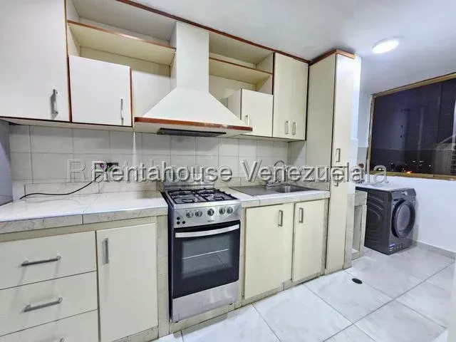 Hermoso Apartamento en Alquiler Urb. Bosque Alto Av. Fuerzas Aéreas Maracay - 9