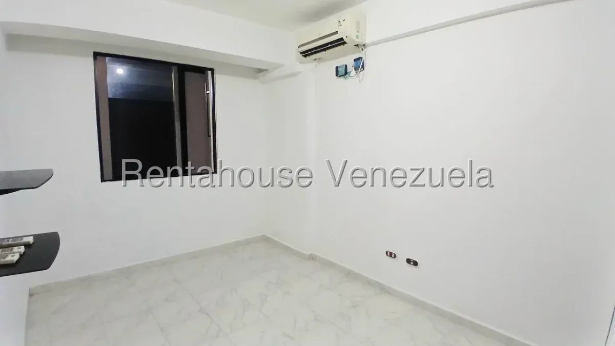 Excelente Apartamento Planta Baja en Venta, Terrazas El Limon, Av. Circunvalación - 17