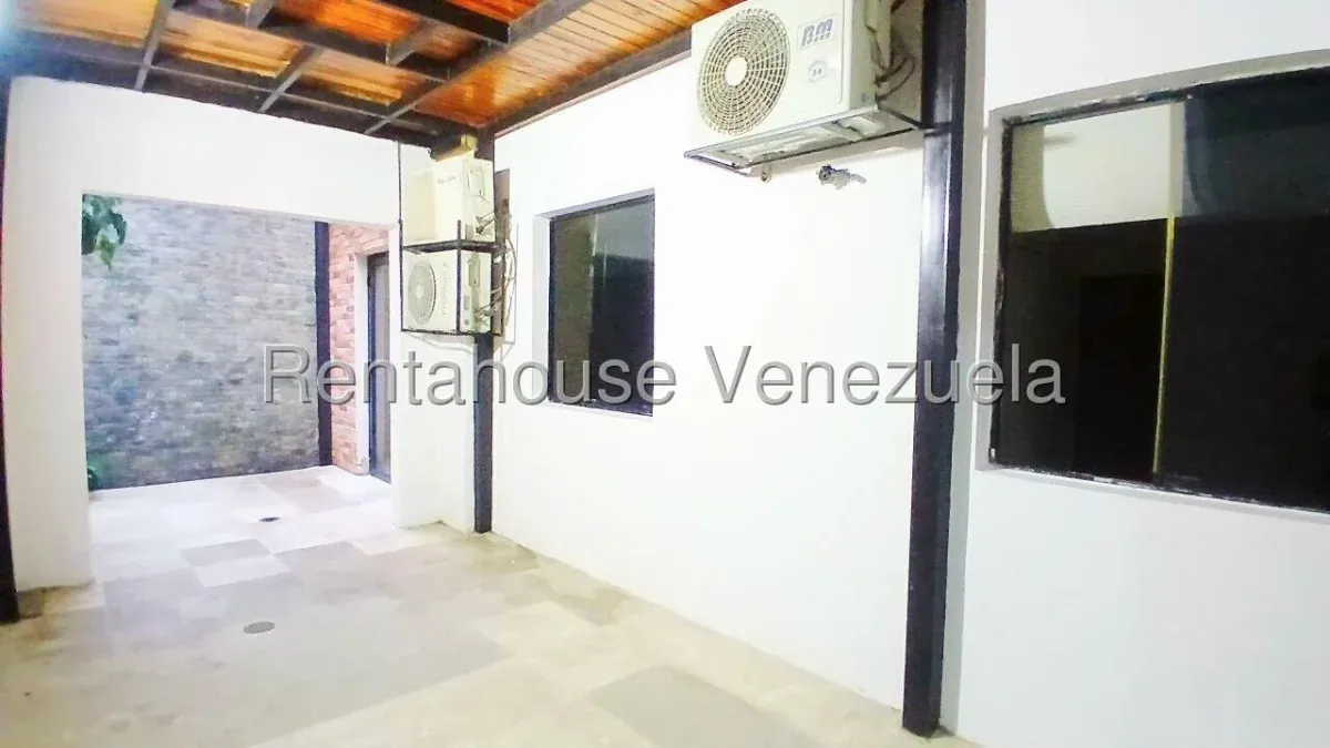 Excelente Apartamento Planta Baja en Venta, Terrazas El Limon, Av. Circunvalación - 25
