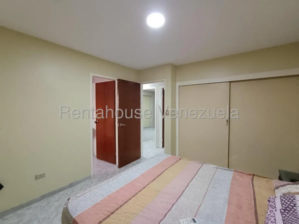 Amplio Apartamento en Venta Urb. La Esperanza Maracay, Listo para Mudarse!! - 20
