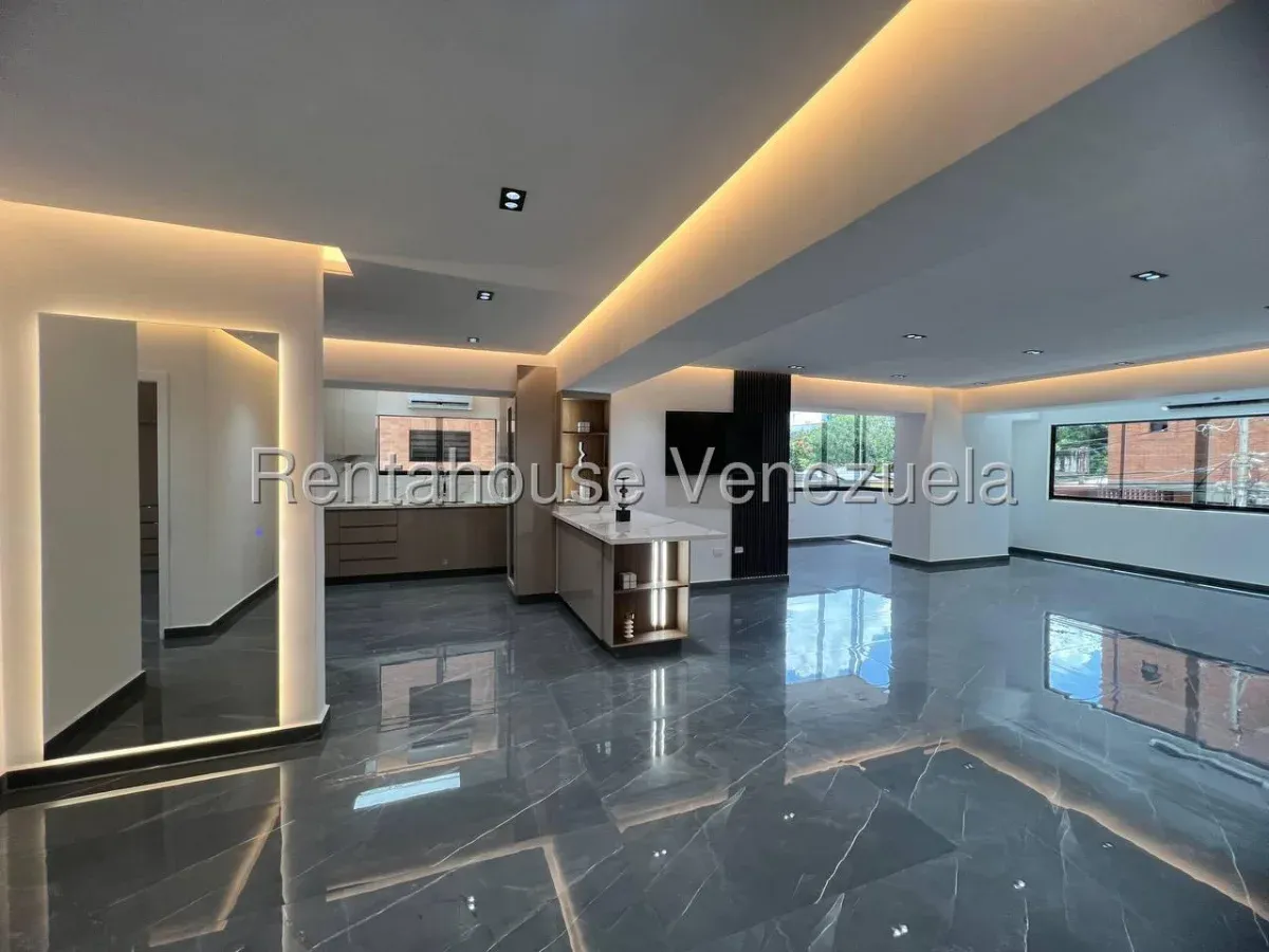 Exclusivo Apartamento en Venta Urb. La Soledad, Zona Norte Maracay, Piso Bajo - 4