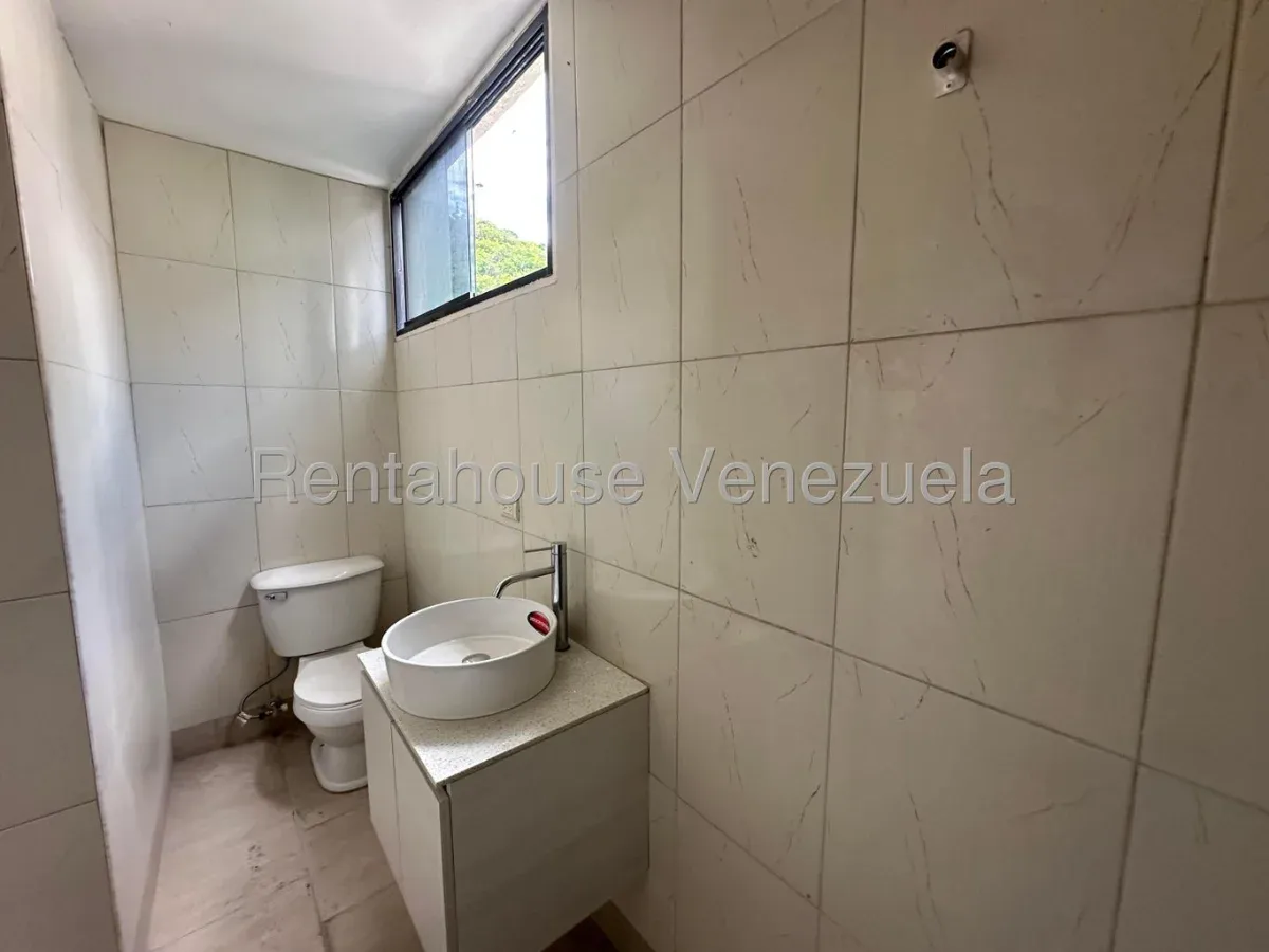 Hermoso Apartamento en Venta Urb. Calicanto, Maracay - 13