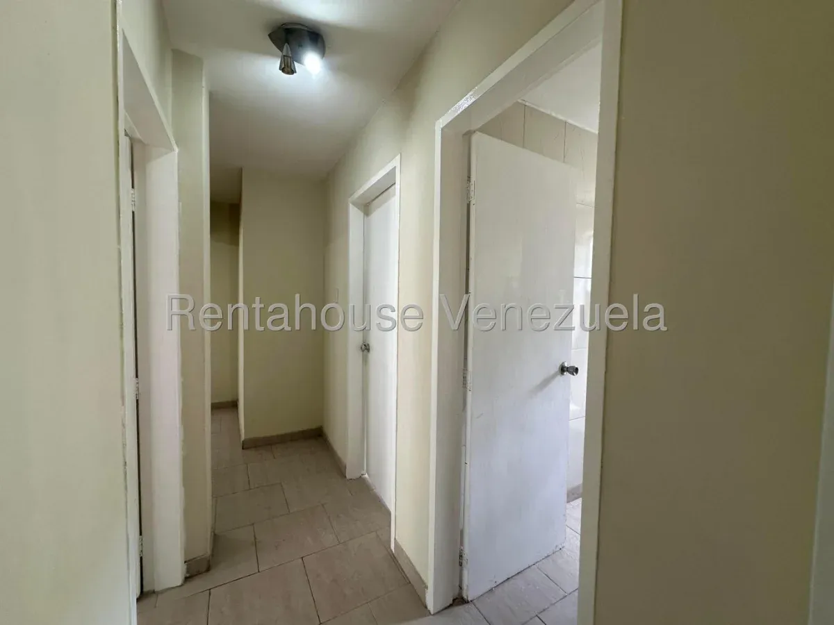 Hermoso Apartamento en Venta Urb. Calicanto, Maracay - 18