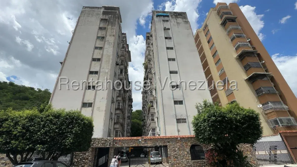 Hermoso Apartamento en Venta Urb. Calicanto, Maracay - 21