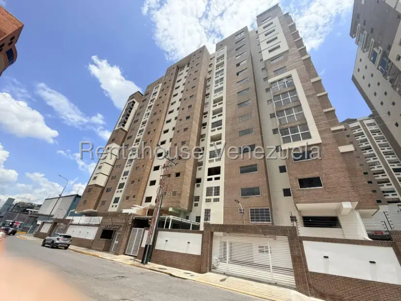 Apartamento en Venta Obra Gris Residencias San Gabriel Urb. Base Aragua Maracay