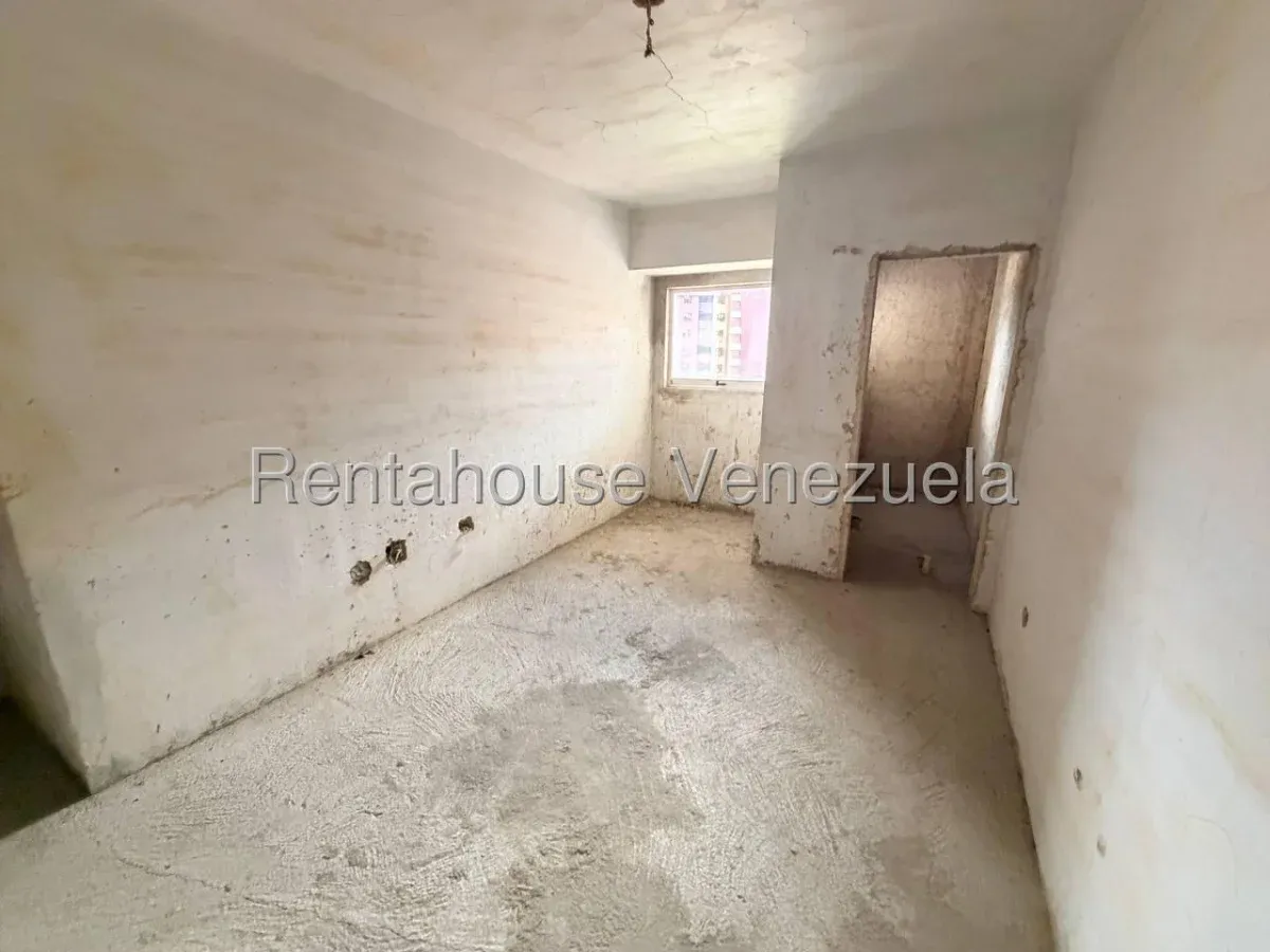 Apartamento en Venta Obra Gris Residencias San Gabriel Urb. Base Aragua Maracay - 13