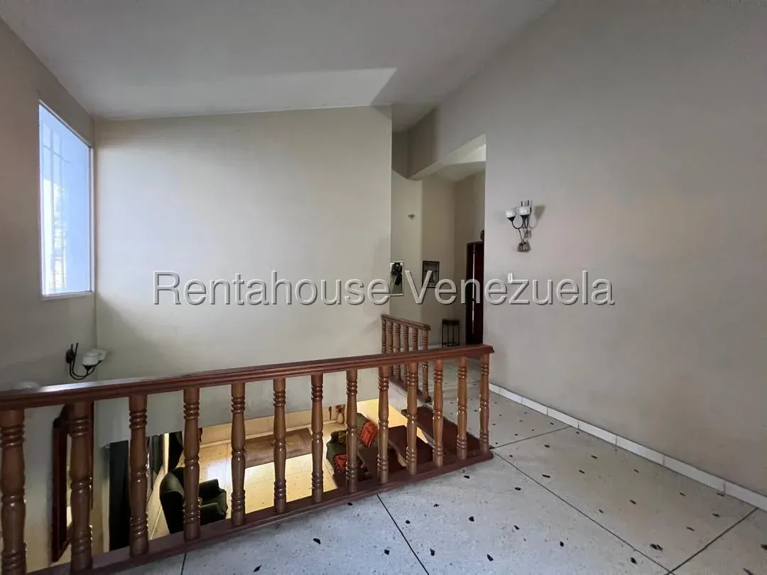 Potencial Propiedad en Venta Av. Victoria, Sector Centro La Victoria Edo. Aragua - 11