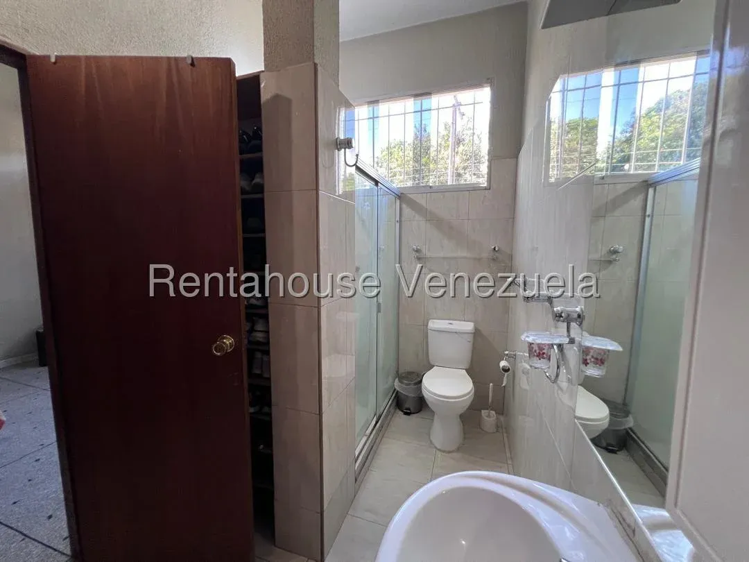 Potencial Propiedad en Venta Av. Victoria, Sector Centro La Victoria Edo. Aragua - 13